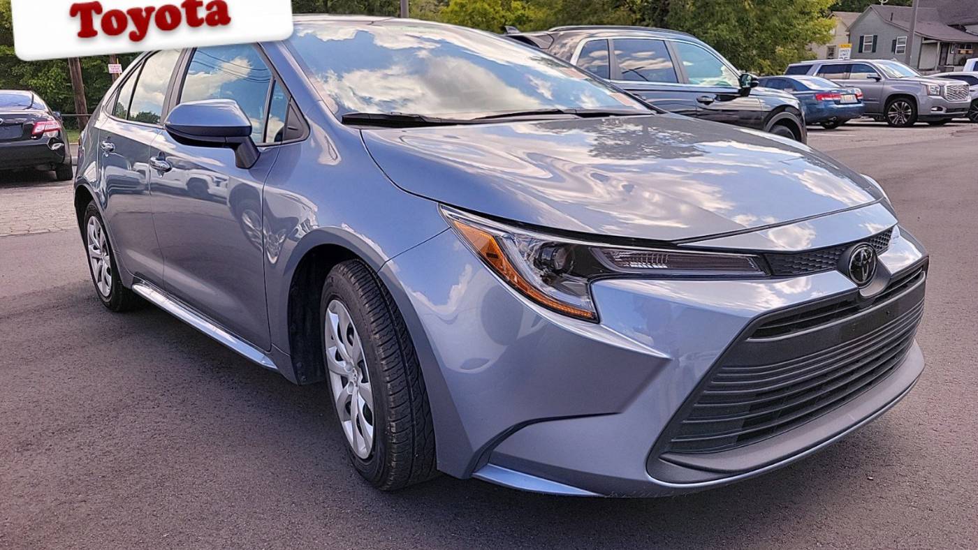 2024 toyota corolla le