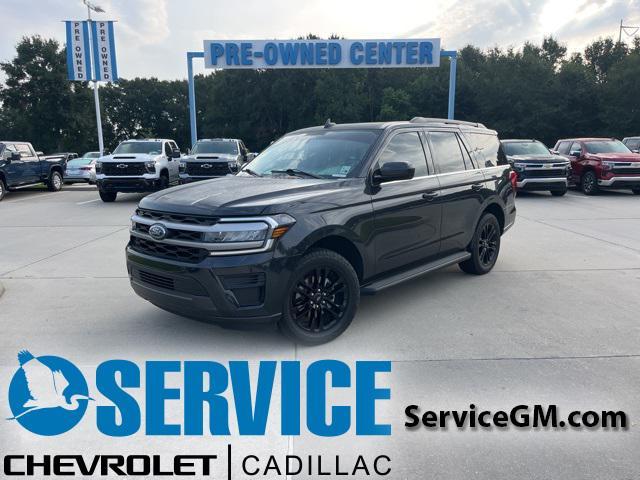2023 ford expedition xlt