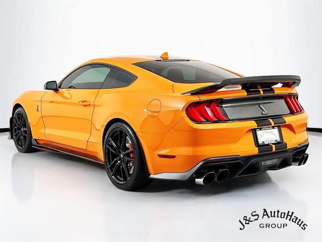 2021 ford shelby gt500 base