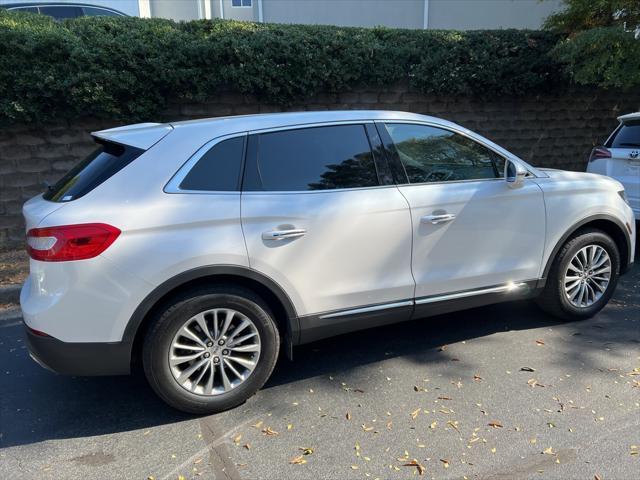 2017 lincoln mkx select