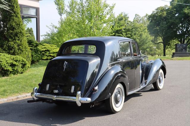 1951 rolls-royce silver dawn