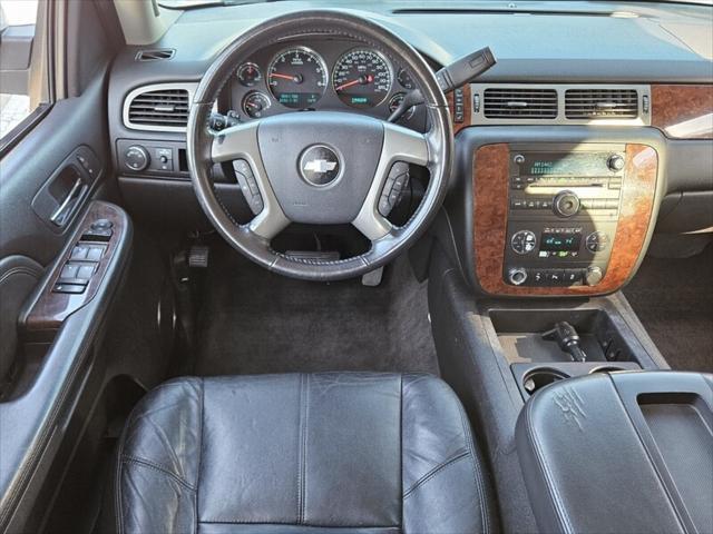 2012 chevrolet suburban 1500 lt