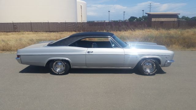 1966 chevy impala 2 door coupe