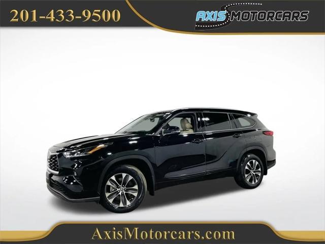 2021 toyota highlander xle