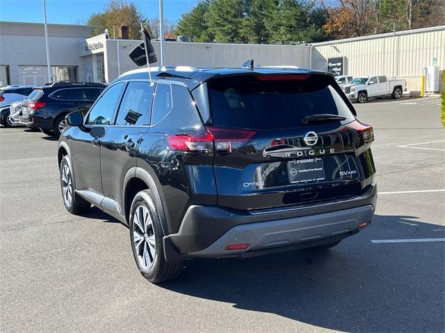 2021 nissan rogue sv