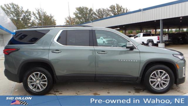 2023 chevrolet traverse lt cloth