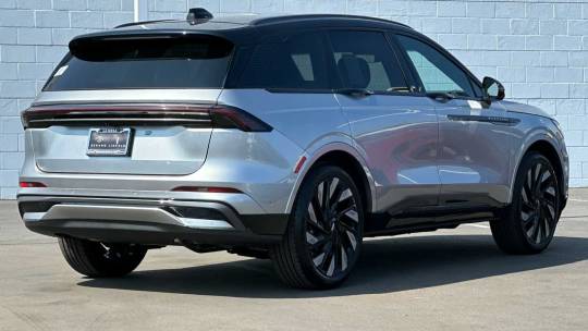 2024 Lincoln Nautilus