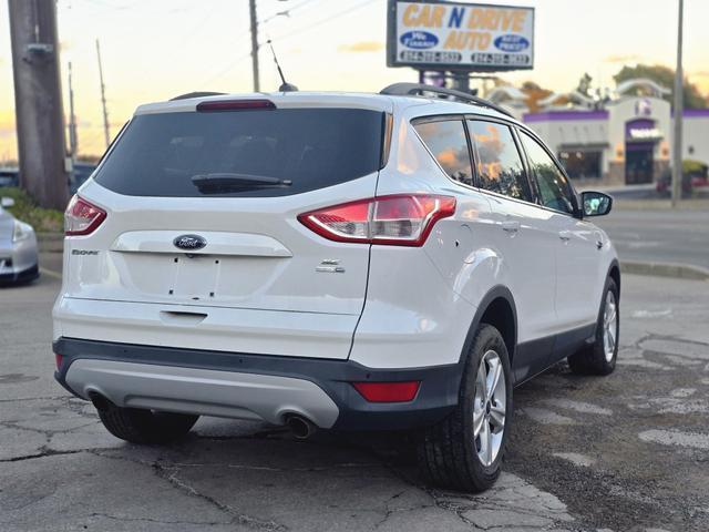 2014 ford escape se