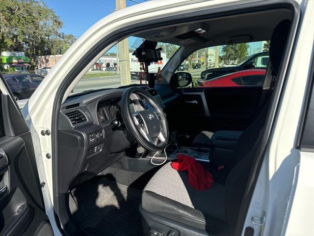 2023 toyota 4runner sr5