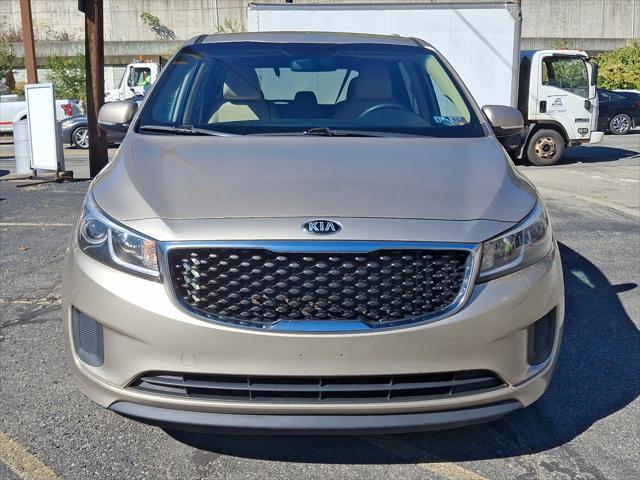 2016 kia sedona lx