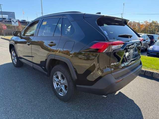 2022 toyota rav4 hybrid le