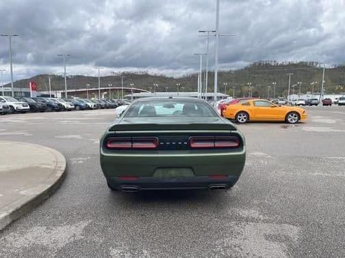2022 dodge challenger gt in jefferson, west virginia