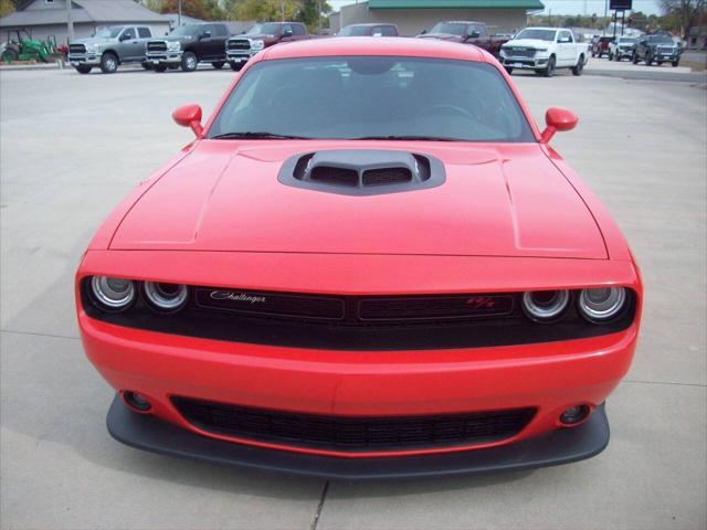 2022 dodge challenger r/t