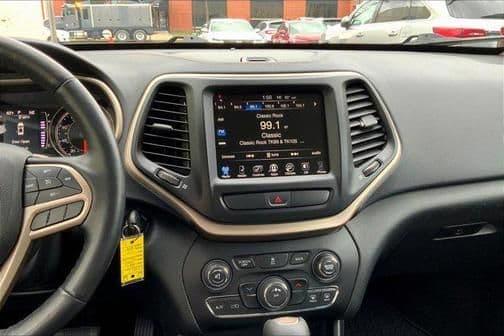 2017 jeep cherokee latitude in syracuse, new york