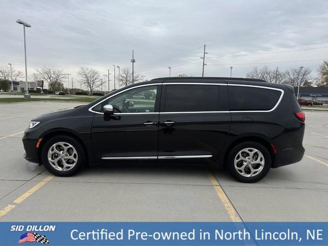 2022 chrysler pacifica limited