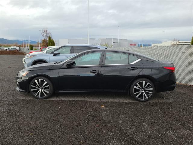 2021 nissan altima 2.5 sr