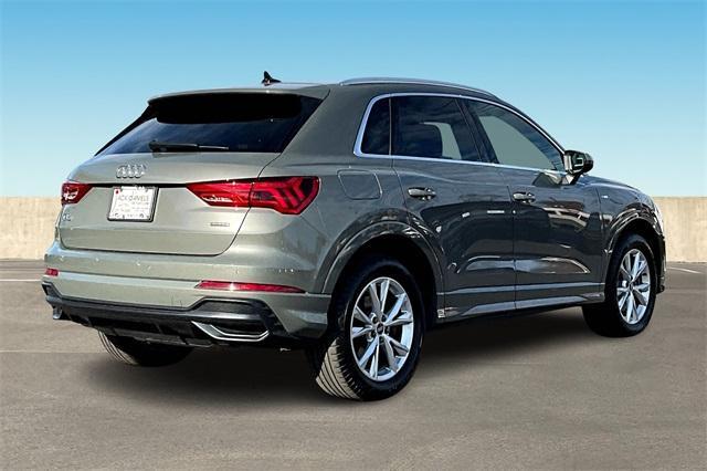 2021 audi q3 45 s line premium