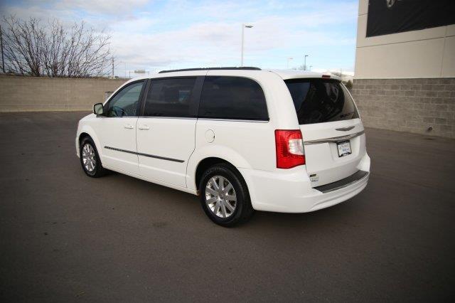 2016 chrysler town and country touring touring 4dr mini-van for sale in boise, idaho