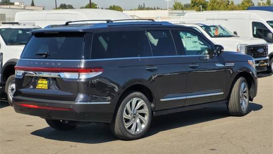 2024 Lincoln Navigator