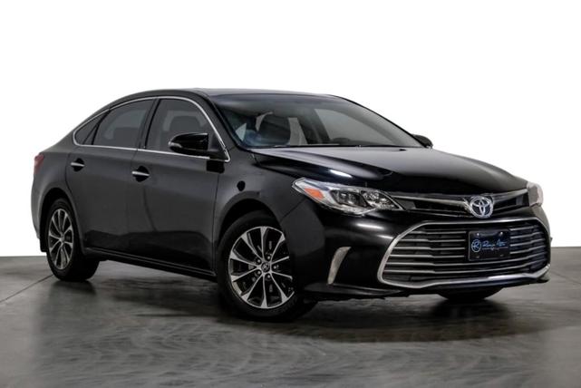 2016 toyota avalon xle plus