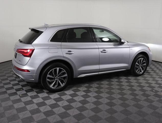 2022 audi q5 45 s line premium plus
