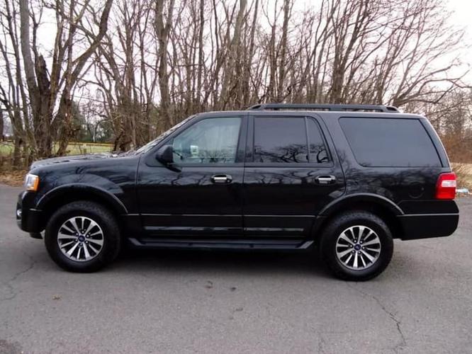 2015 ford expedition xlt sport utility 4d in trenton, new jersey