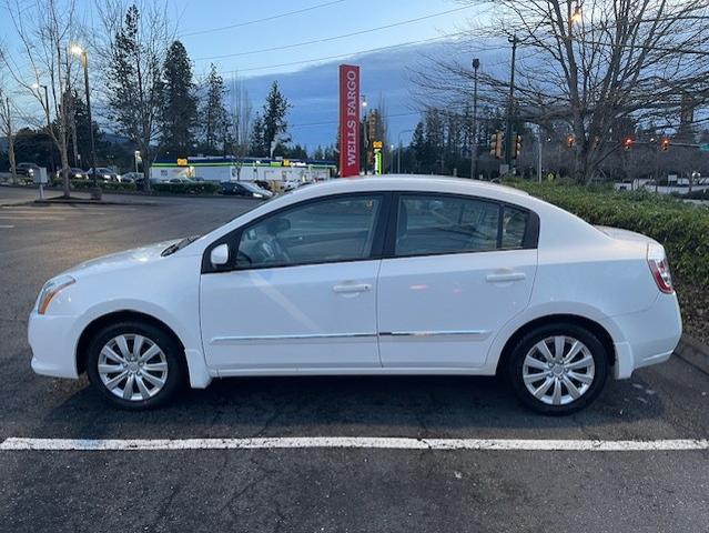 2010 nissan sentra 2.0 s