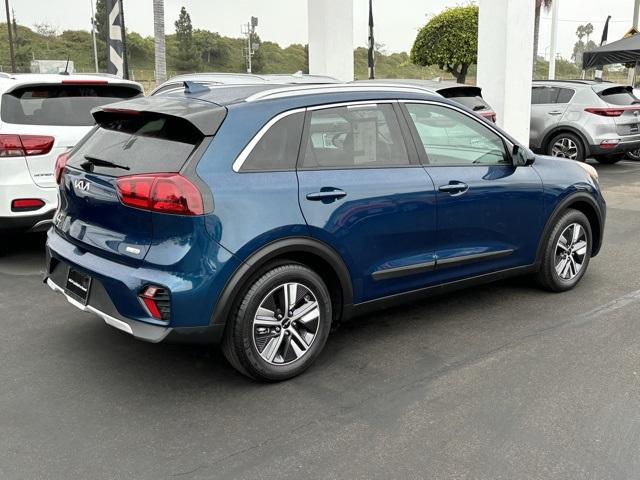 2022 kia niro lxs