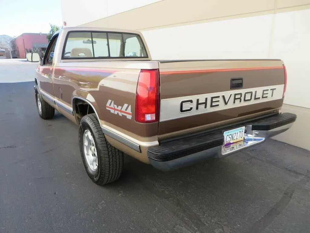 1992 chevy silverado 4x4, 169 actual driven miles, time capsule!