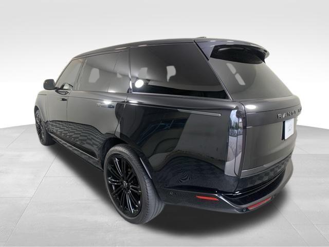 2023 land rover range rover p400 se