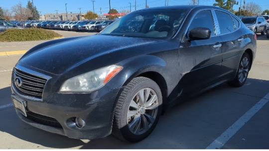 2012 Infiniti M