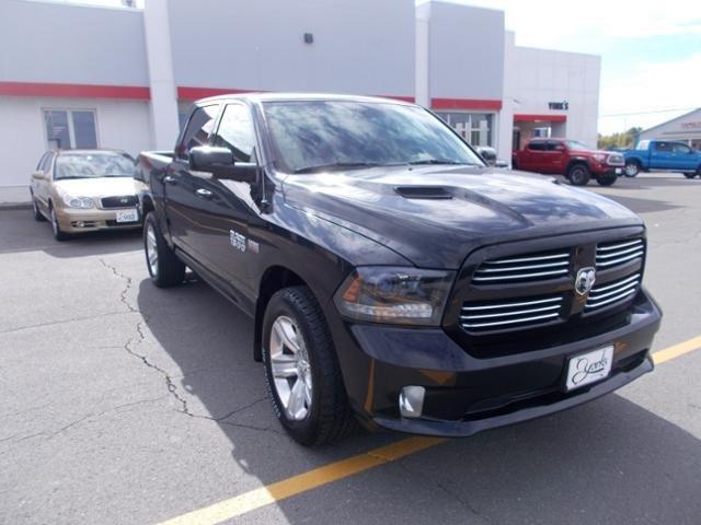 2015 ram ram pickup 1500 sport 4x4 sport 4dr crew cab 5.5 ft. sb pickup for sale in hammond, maine