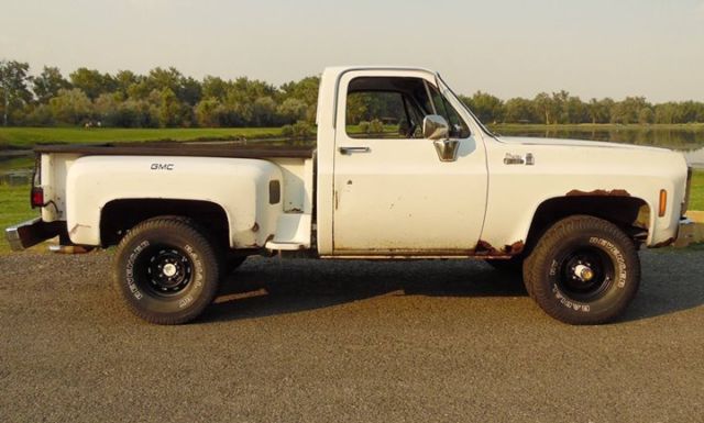 rare 1980 gmc short box step side sierra grande 4 x 4