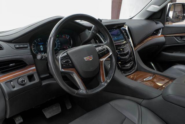 2019 cadillac escalade luxury