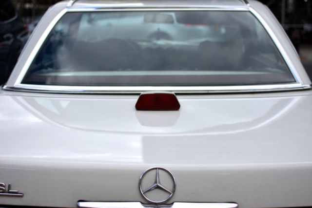 classic convertible mercedes-benz 380sl
