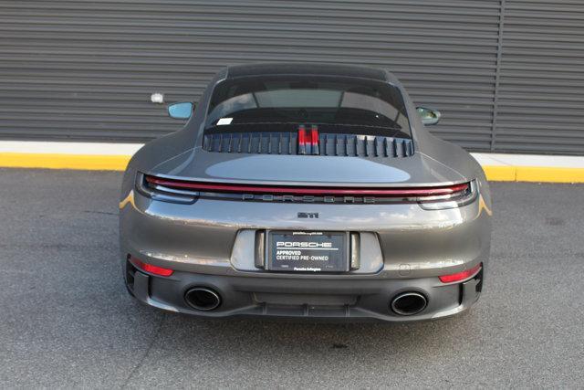 2022 porsche 911 carrera