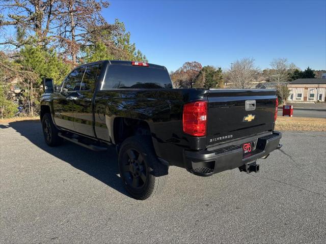 2018 chevrolet silverado 2500 v8 s