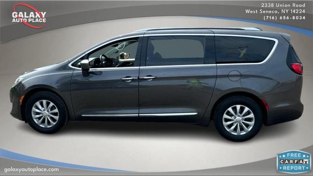 2018 chrysler pacifica touring-l
