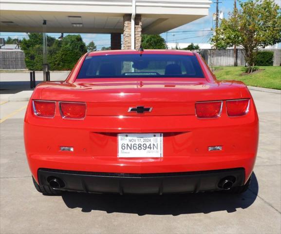 2011 chevrolet camaro 2lt