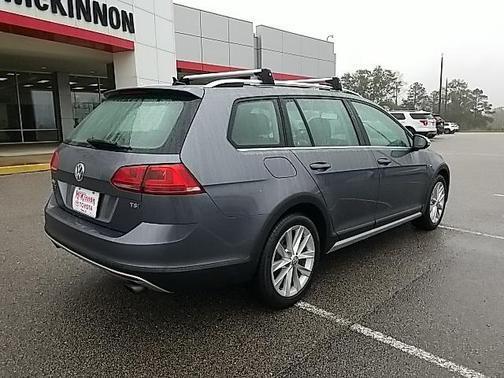 2017 volkswagen golf alltrack in minneapolis, minnesota