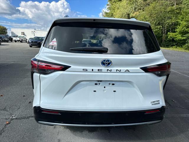 2023 toyota sienna limited 7-passenger