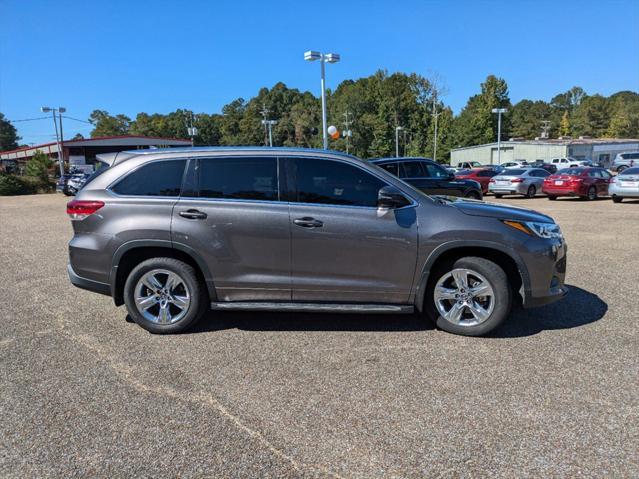 2019 toyota highlander limited