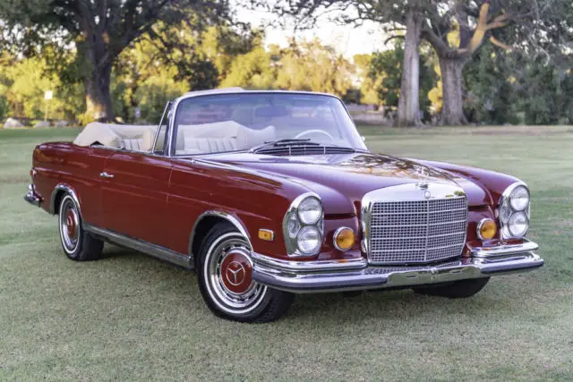 stunning 280se 3.5 convertible, desirable floor shift, gorgeous condition!! look