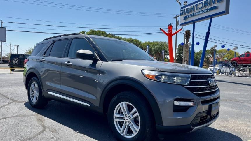 2023 ford explorer xlt