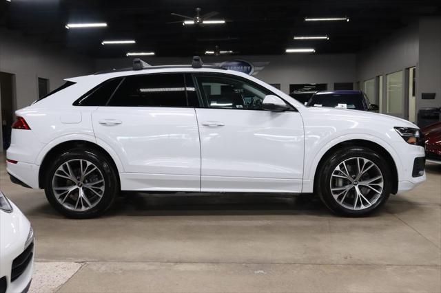 2022 audi q8 55 premium