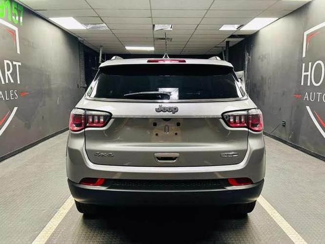 2020 jeep compass latitude 4dr 4x4 in hobart, indiana