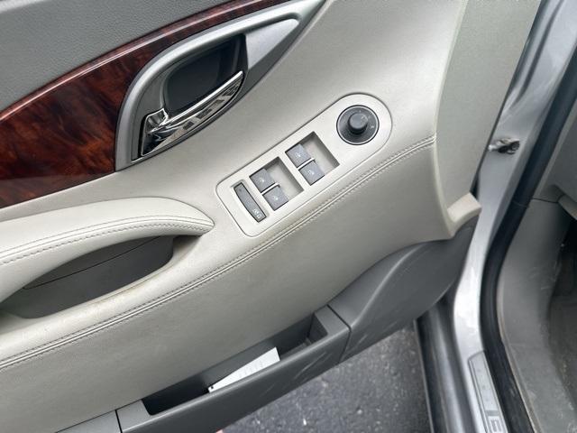 2011 buick lacrosse cxl
