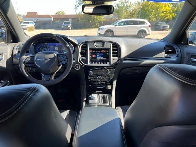 2023 chrysler 300 s