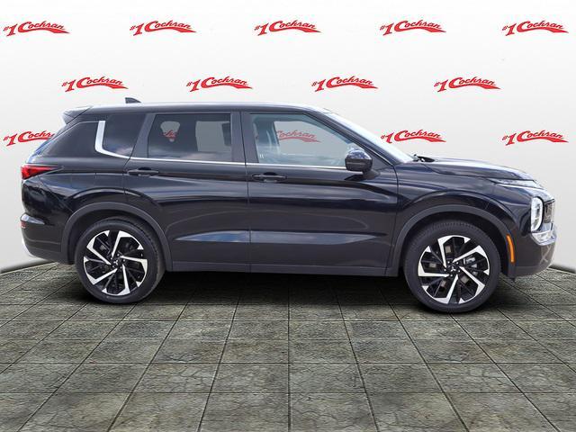 2022 mitsubishi outlander se