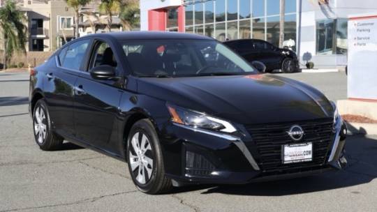 2025 Nissan Altima